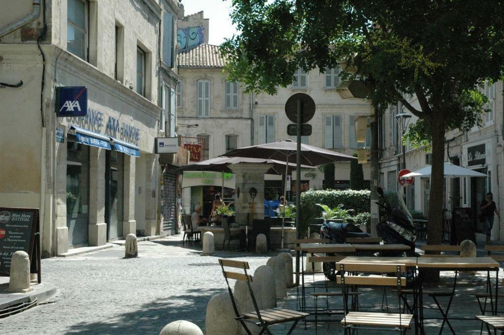 21 Bis Rue De La Croix Appartement Avignon Exterior foto